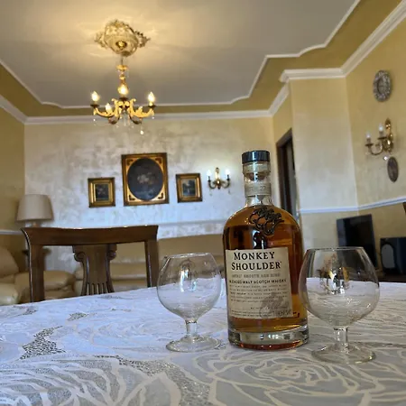 Апартаменты The Old Fashioned House *