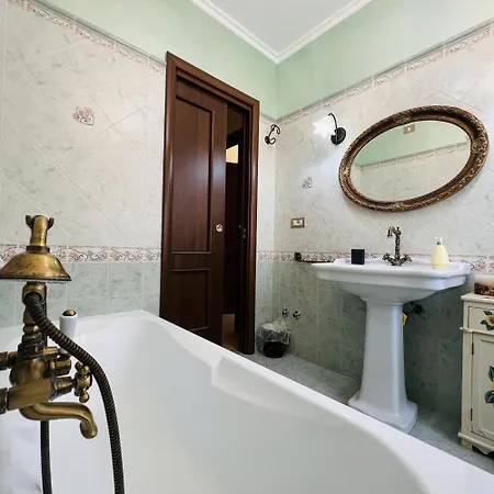 The Old Fashioned House * Pizzo (Calabria)
